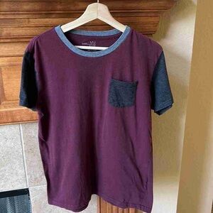 Men's Burgundy and Gray Pocket T-Shirt